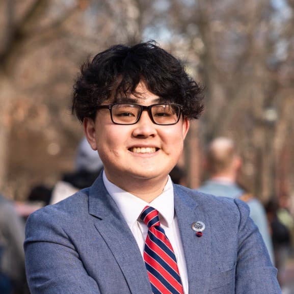 Photo of Derek Nhieu